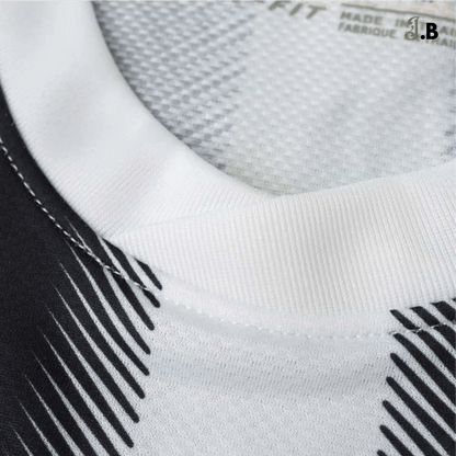 Juventus F.C Vintage 11 Striped Home Fan Jersey - JogaBonito - Jersey