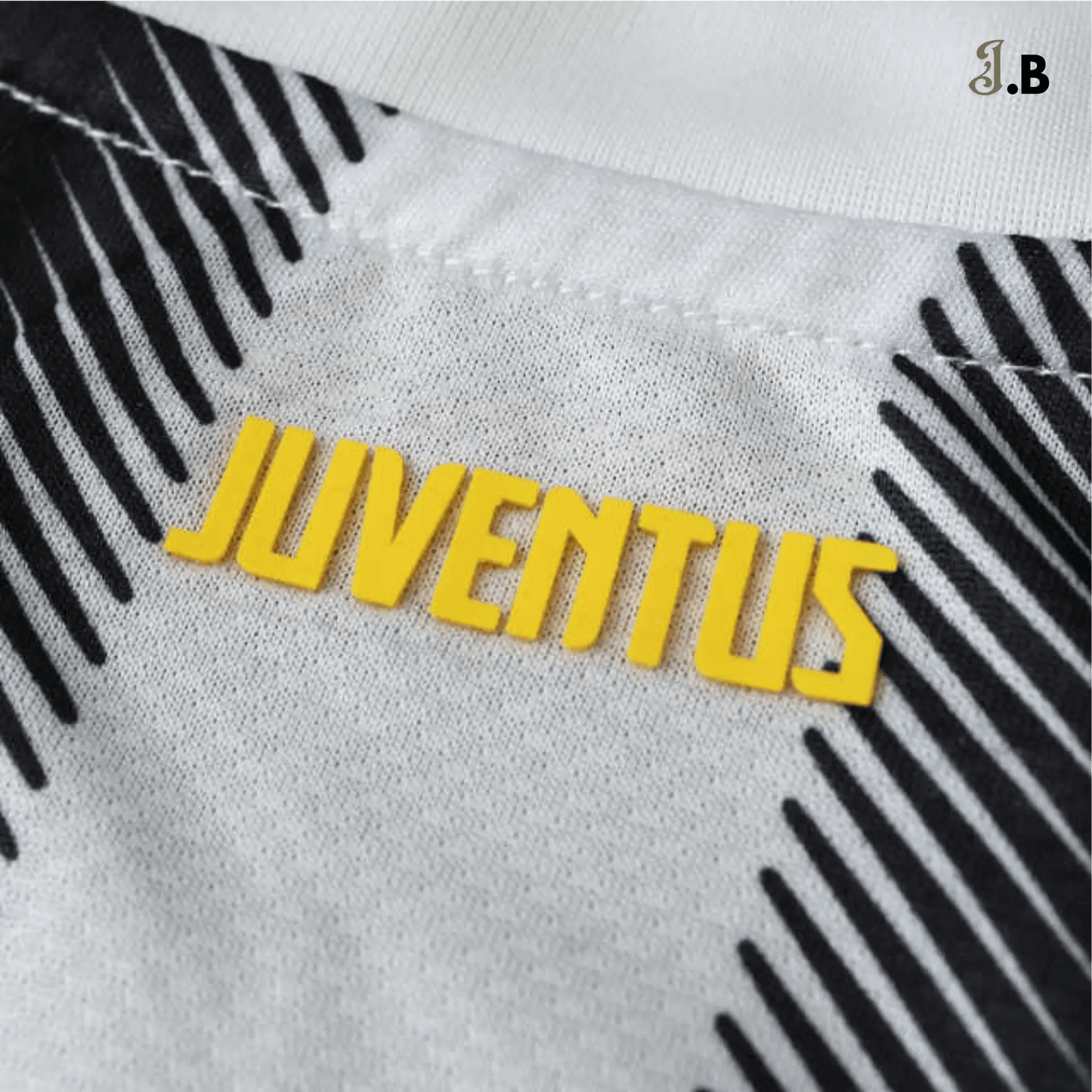 Juventus F.C Vintage 11 Striped Home Fan Jersey - JogaBonito - Jersey