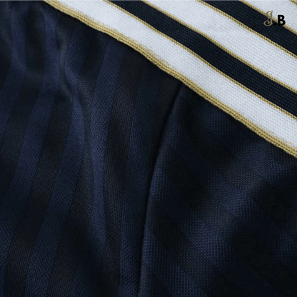 Juventus F.C Vintage Black Training Shirt - JogaBonito - Jersey