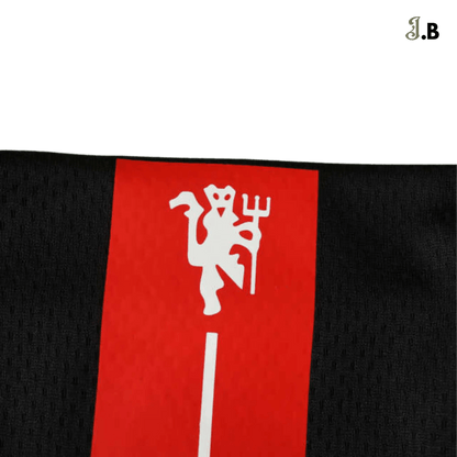 MUFC 08 Black Retro Away Jersey - JogaBonito - Jersey