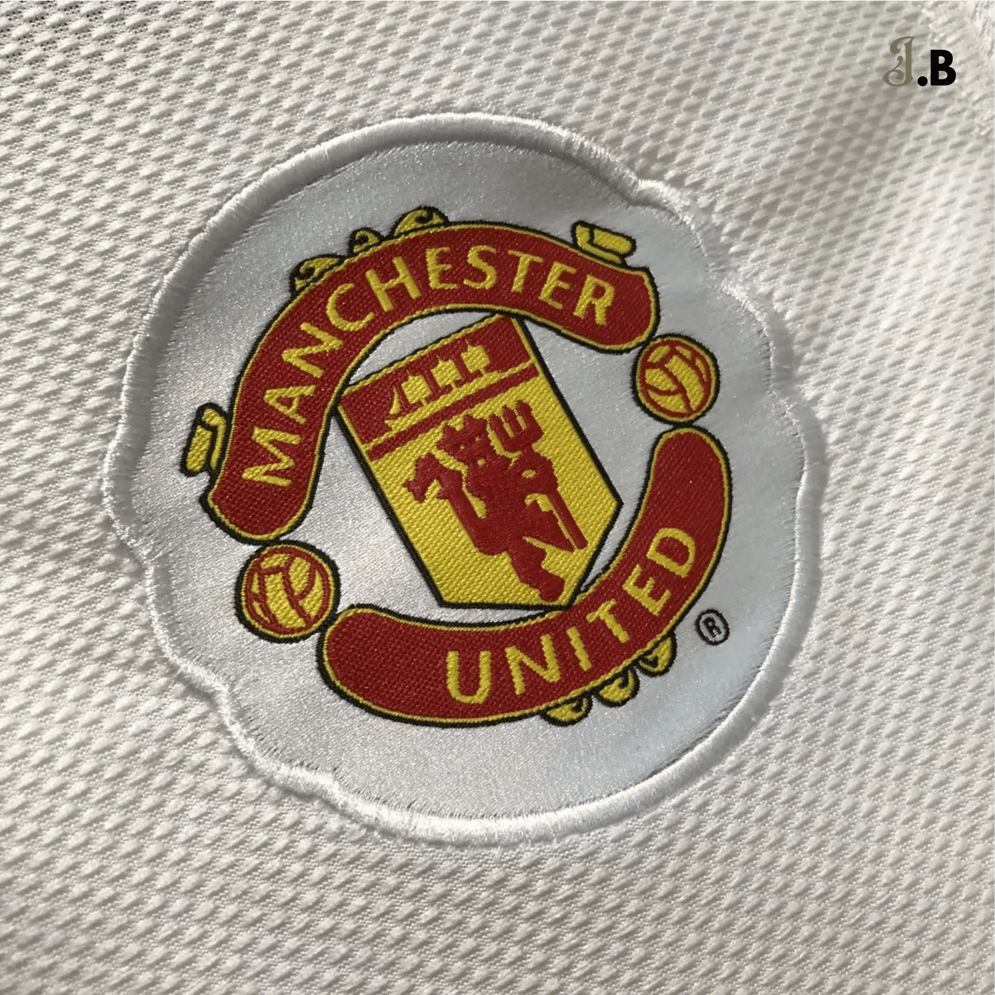 MUFC 08 White Vintage Long Sleeve - JogaBonito - Jersey