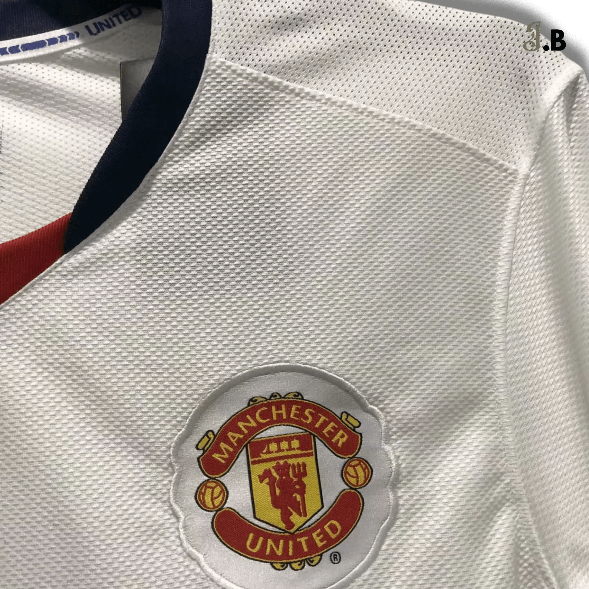 MUFC 08 White Vintage Long Sleeve - JogaBonito - Jersey