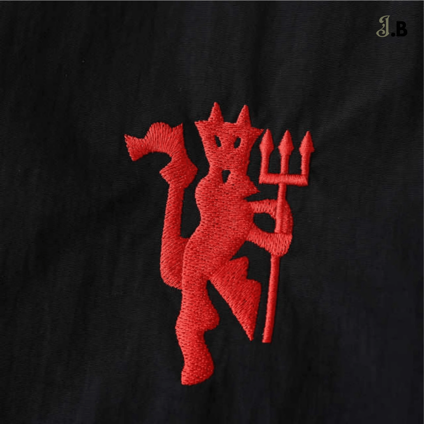 MUFC Vintage Black/Red Devil Windbreaker - JogaBonito - Jersey