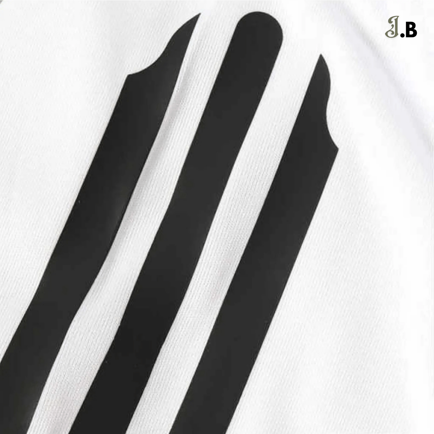 Real Madrid CF Vintage 05 White Home Fan Jersey - JogaBonito - Jersey