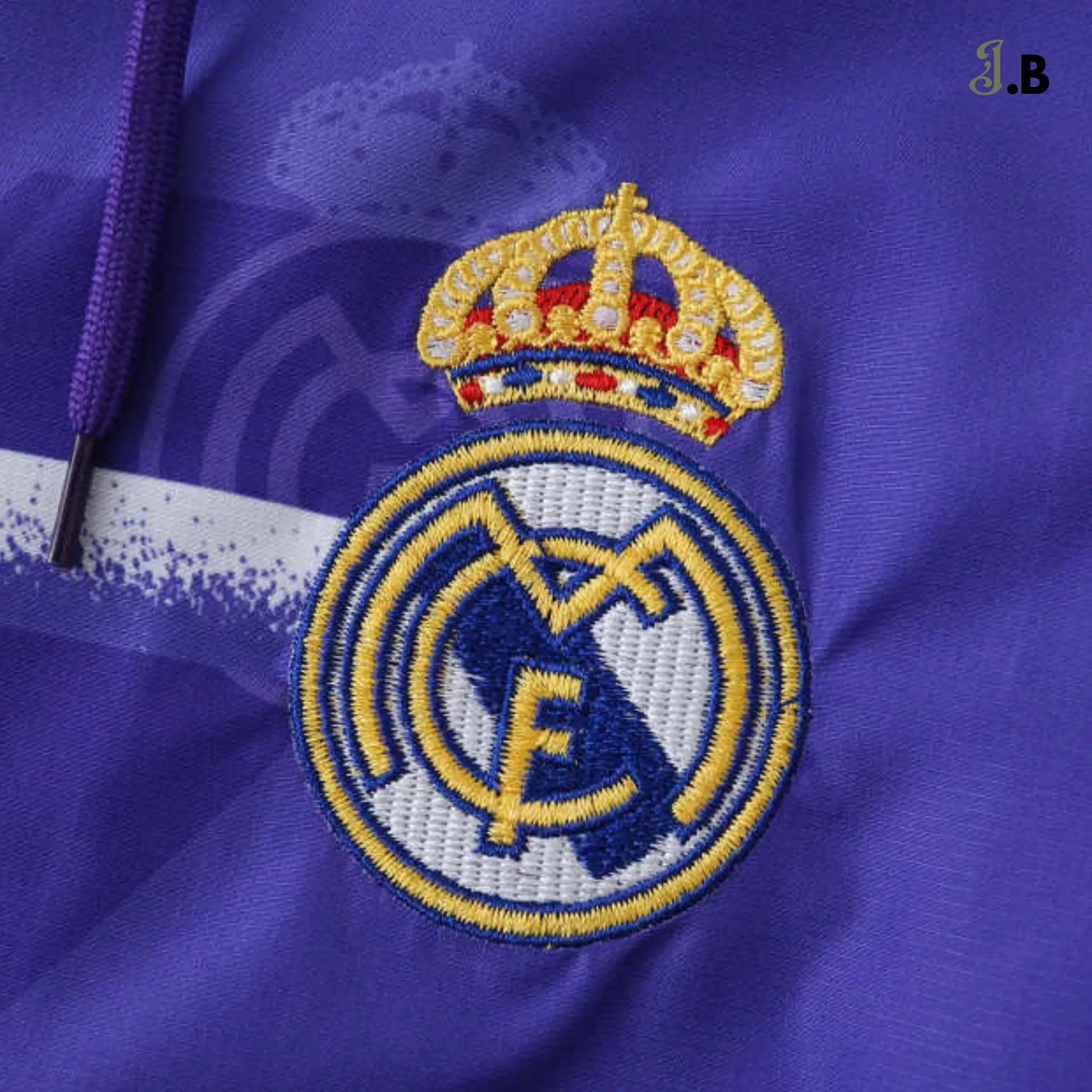 Real Madrid CF Vintage Purple Hooded Windbreaker - JogaBonito - Jersey